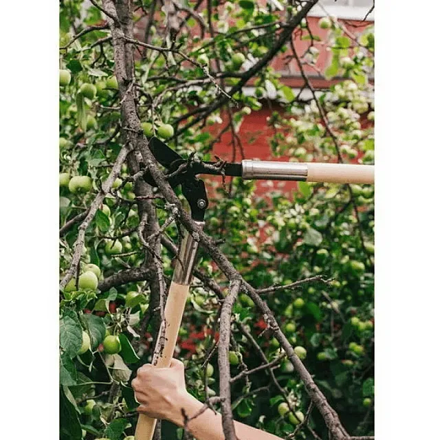 Секатор зубчатый Park С-56К с верхней защелкой 550 мм