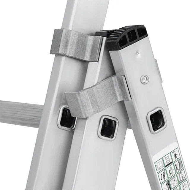 Лестница трехсекционная Новая высота NV123 3*8 ступеней