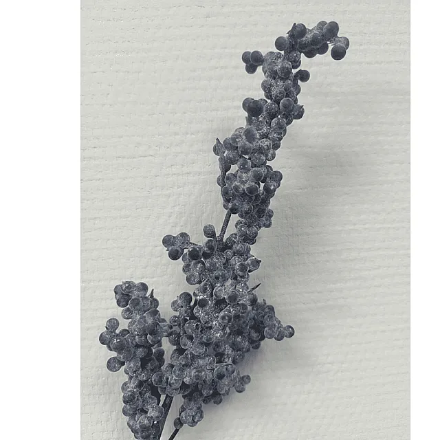 Ветка декоративная Калядны час Icy Blue Berries MU11179 46 см