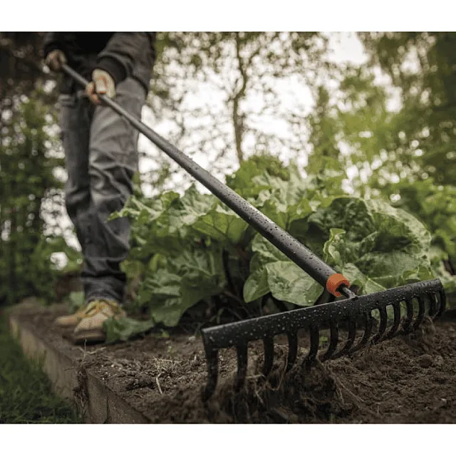 Грабли универсальные Fiskars Solid